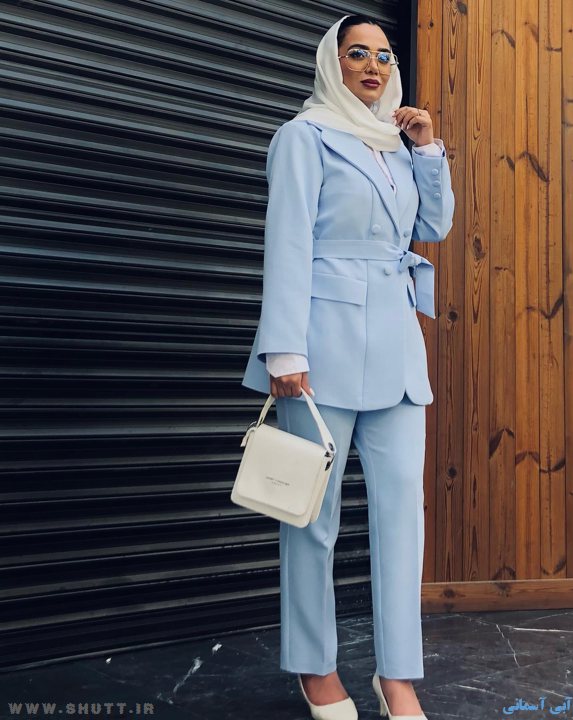 مانتو آبی آسمانی